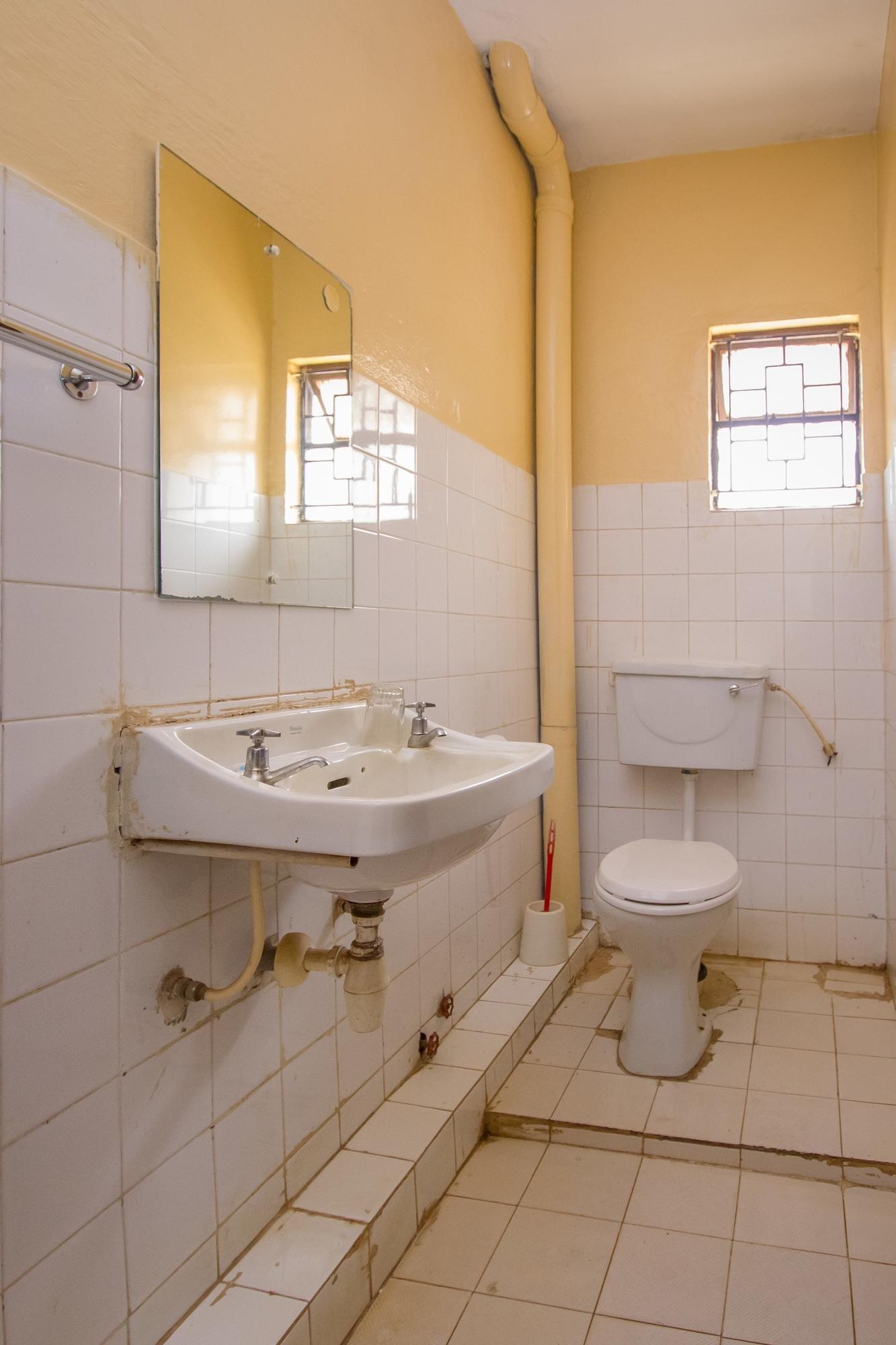 Meru Safari Hotel エクステリア 写真