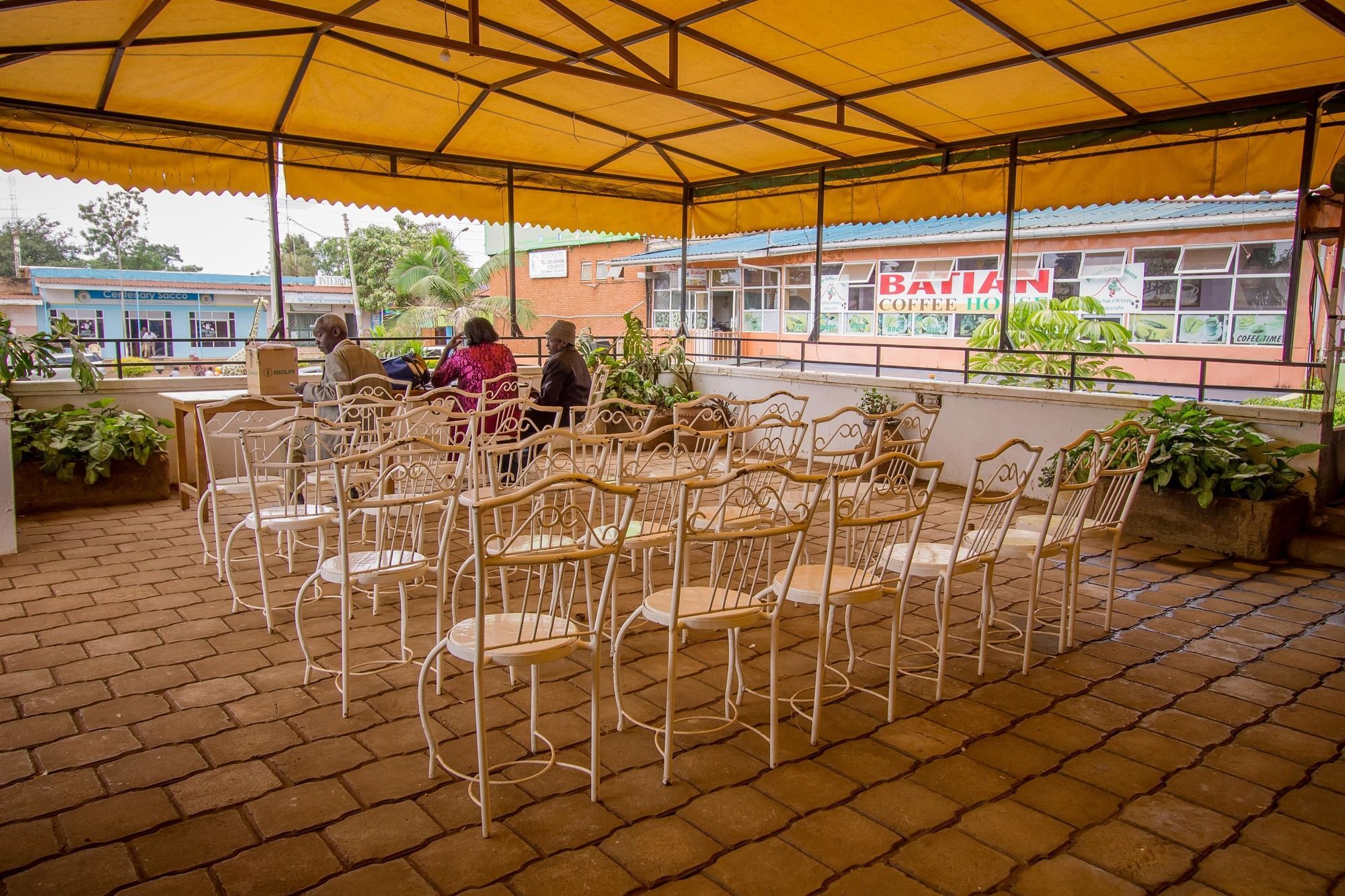 Meru Safari Hotel エクステリア 写真